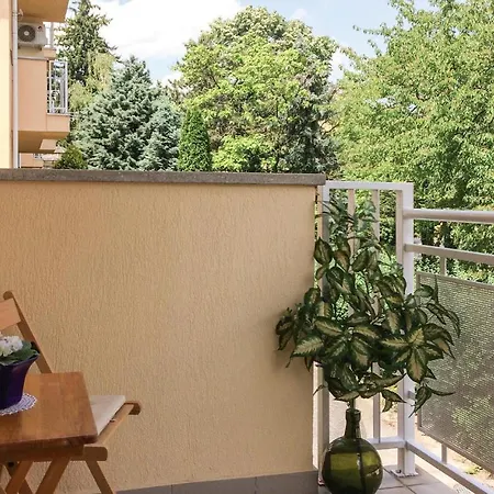 0 Bedroom In 公寓 *